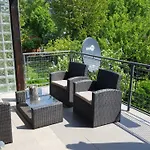 Apartman Tara